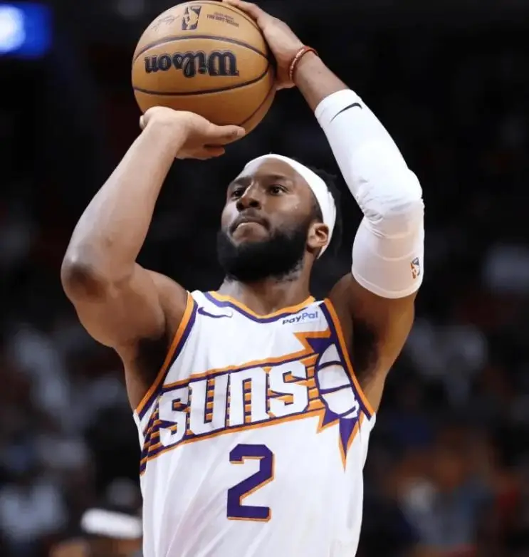 详细阅读:开云体育下载-今夜体能课后,尤文图斯更衣室发声备战NBA常规赛,目标明确,年轻球员得到机会的简单介绍 开云体育下载-今夜体能课后,尤文图斯更衣室发声备战NBA常规赛,目标明确,年轻球员得到机会的简单介绍