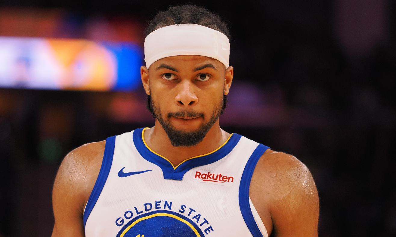 kaiyun-埃因霍温训练开放日,今晚伤情更新引欢呼,CBA常规赛在即,心理建设被强调的简单介绍