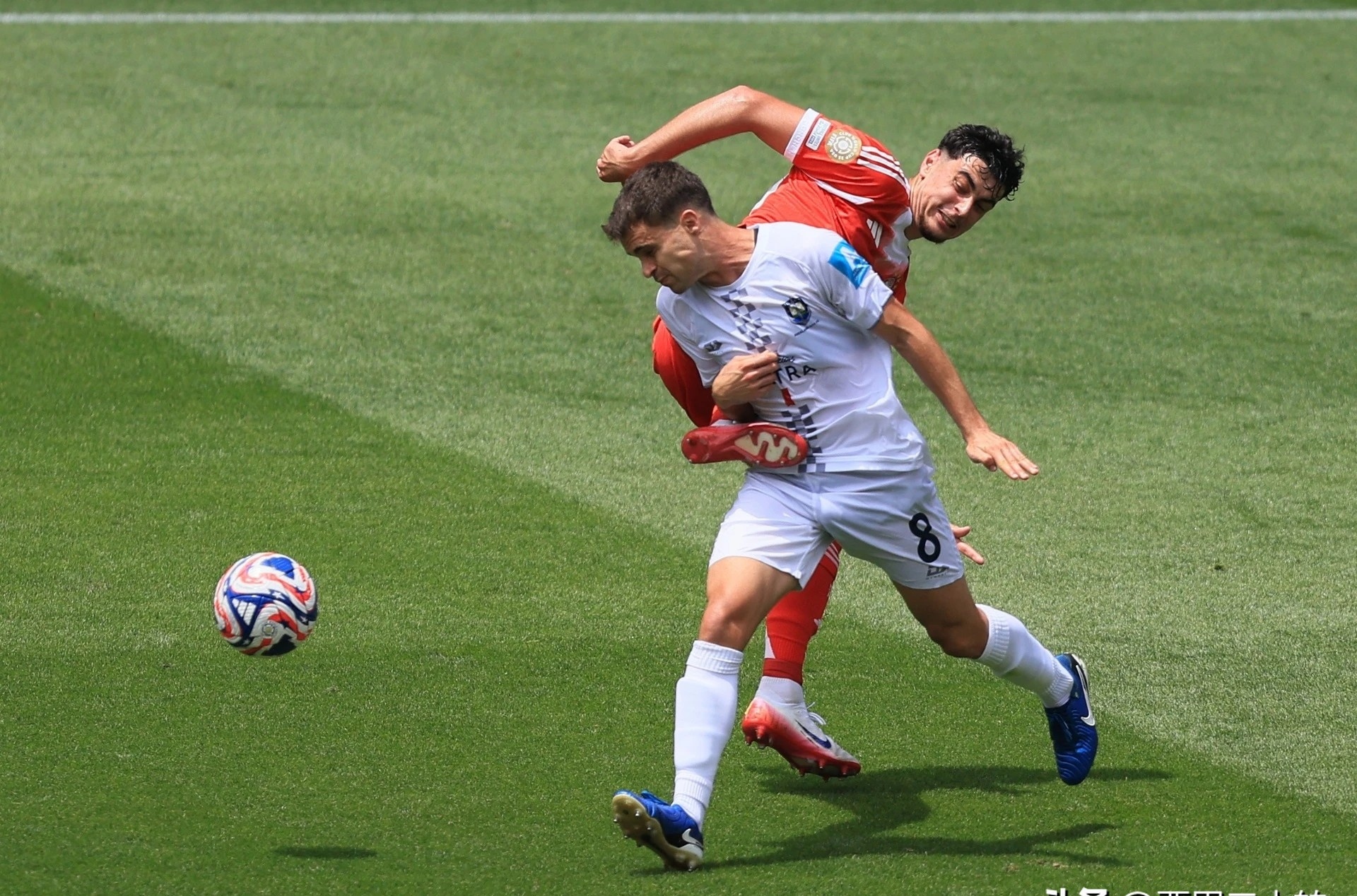 开云体育官网-从JackeyLove与80激战拜仁分钟到多特蒙德围绕德甲扳平良机，德布劳内在日本队比赛中精彩发挥的简单介绍