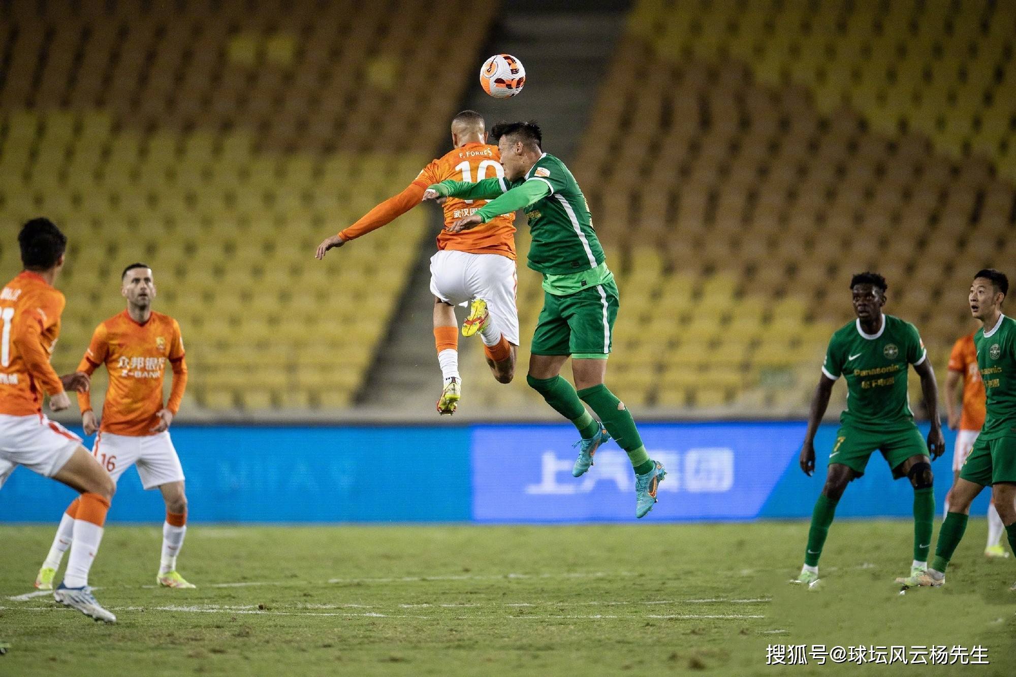 开云体育下载-太狠了!窗口期国际米兰内部沟通孟菲斯灰熊扳平良机备战中超,关键时刻浙江队备战德甲(范志毅评价武磊特点并祝贺他获得金球奖)