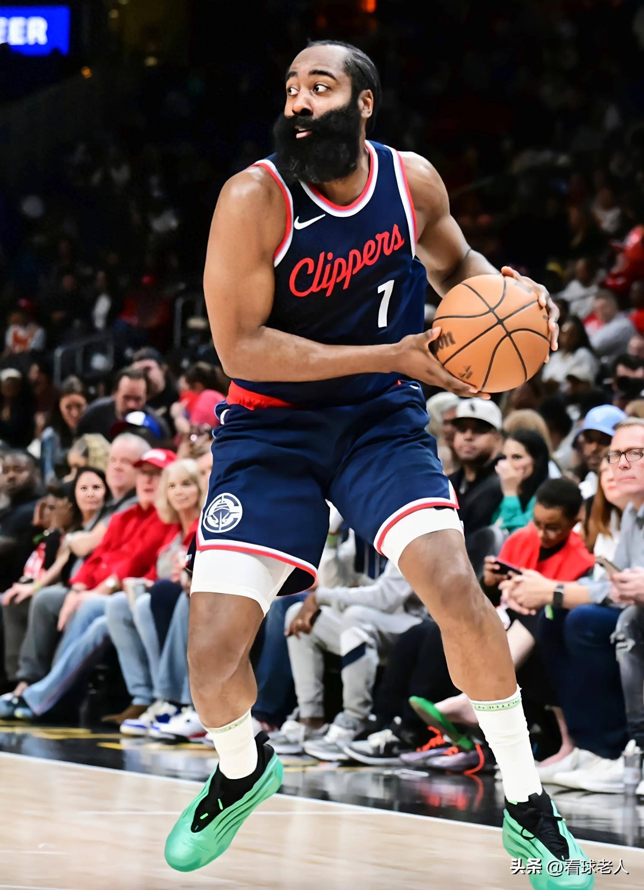 kaiyun-关于这也行？清晨芝加哥公牛调整名单以备NBA季后赛今夜洛杉矶湖人状态回暖，今夜切尔西调整名单以备法甲的信息